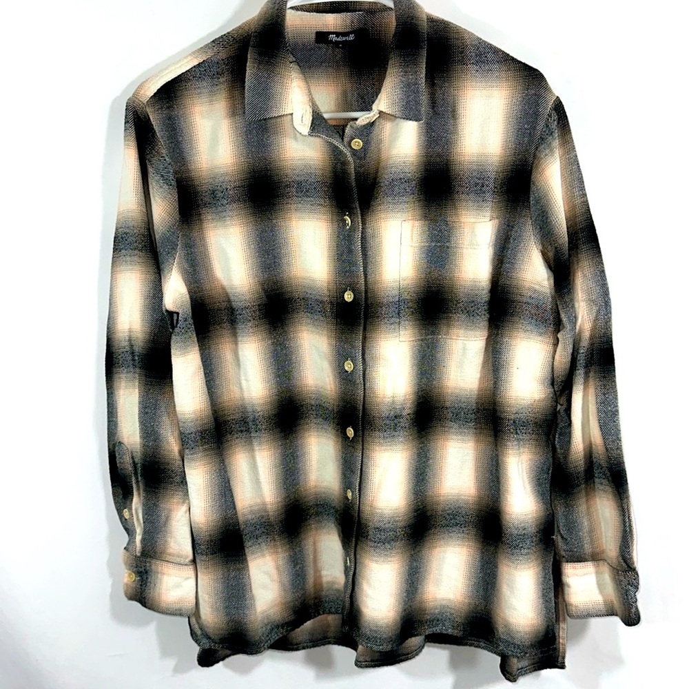 Madewell Flannel Shirt Size Medium *flawed button*